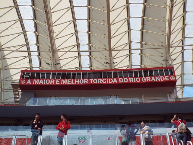 使得防守更 使得防守更